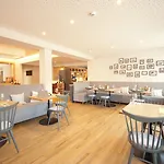 Hotel Restaurant Zur Marienburg