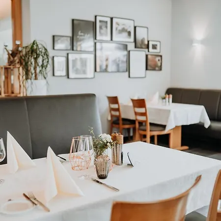 Restaurant Zur Marienburg Hotel Pünderich