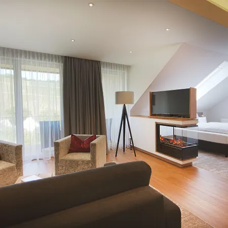 Restaurant Zur Marienburg Hotel 3*