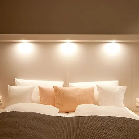 Hotel Restaurant Zur Marienburg 3*